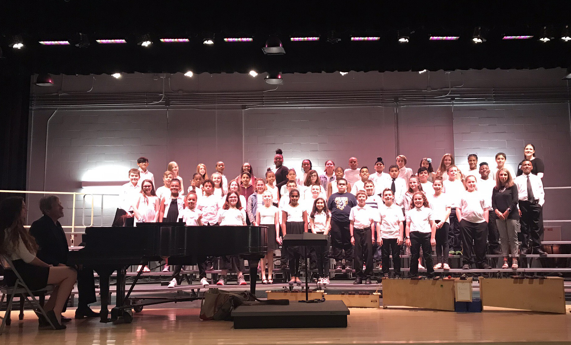 Circleville Elementary School Fifth Grade Chorus scores silver at
