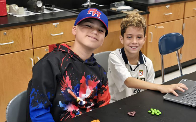A middle school student serves breakfast to a veteran A middle school student serves breakfast to a veteran at Circleville Middle School